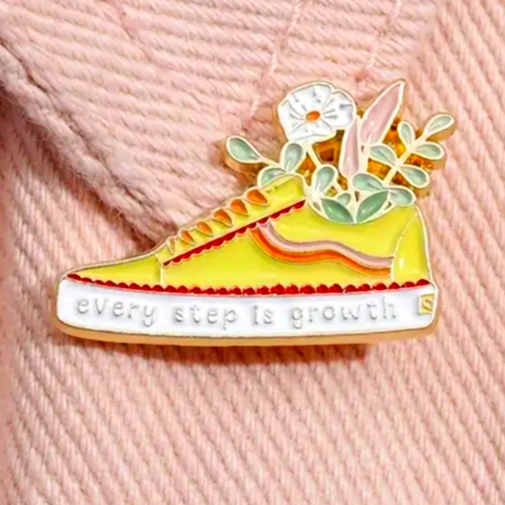 Brooch EVERY STEP IS GROWTH PIN  SNEAKER FLOWERS